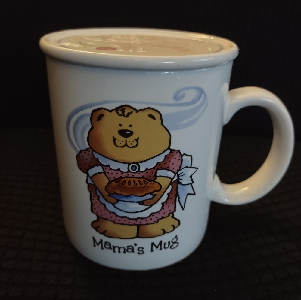 Vintage Russ Berrie "Mama's Mug"/ Mama Bear Coffee Mug